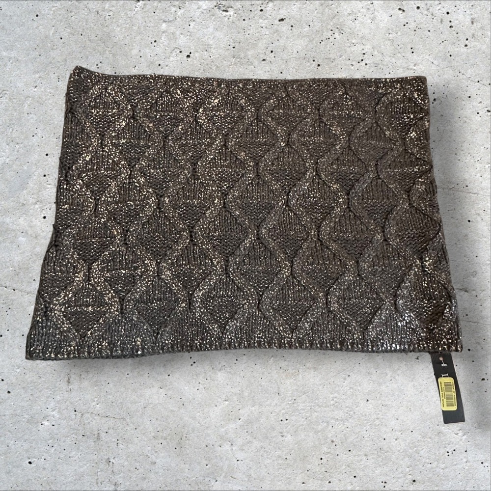 Dillards Women Metallic Gray Ribbed Cable Knit Cowl Neck Infinity Scarf NWT